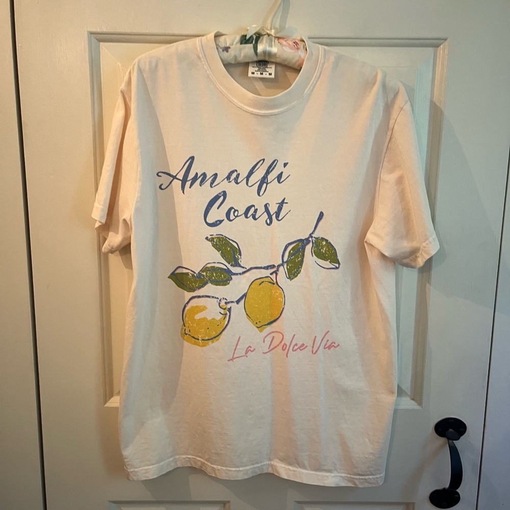 🍋Amalfi Coast Short Sleeve Tee🍋 - Picture 2 of 10